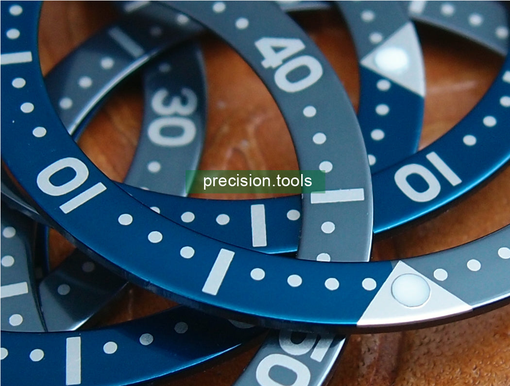 青 / 灰色 . BATMAN 。 アルミニウム製 。 交換用 。 完璧にマッチ 。 Seiko SKX013 SKX015 4205-0155 ベゼルインサート 。 社外品