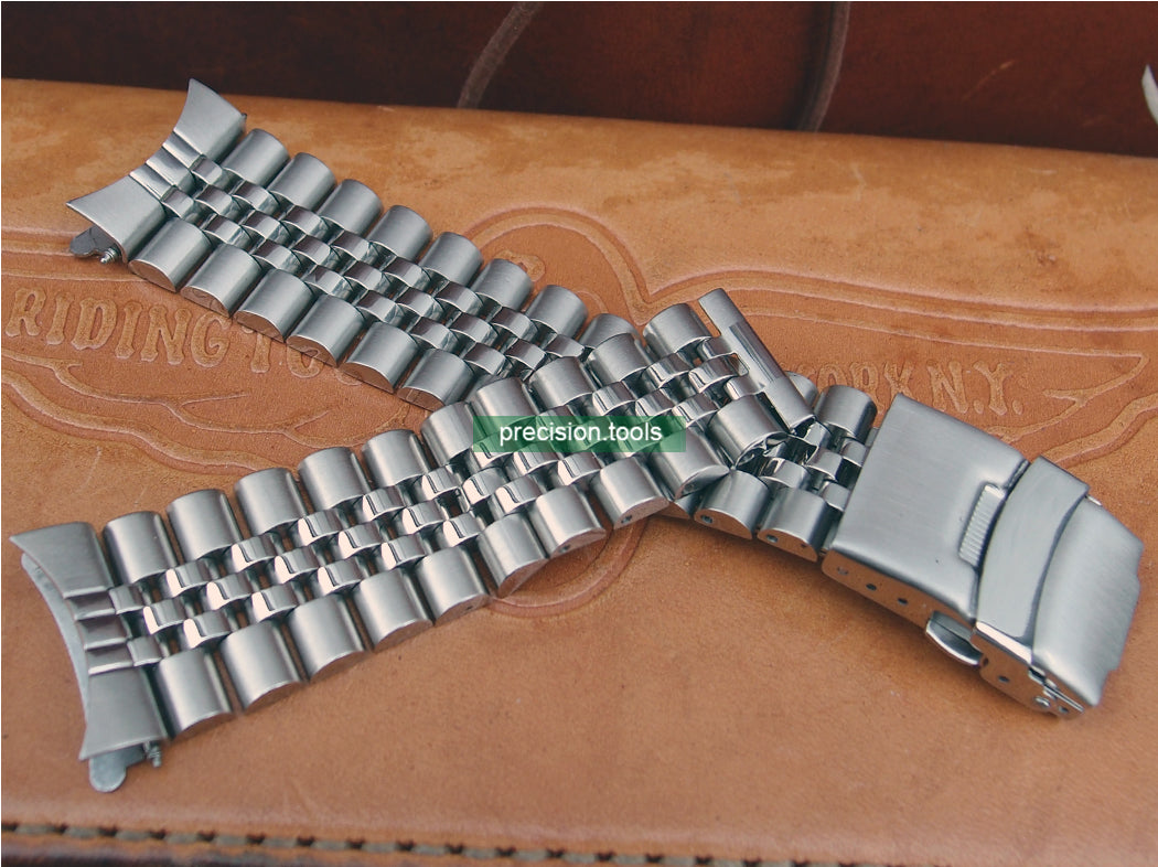 銀禧型 ジュビリー 。 完璧にマッチ Seiko SKX031 SKX033 Scuba ステンレス鋼 。ダブルロック腕時計のバックル。 交換用時計バンド 。 社外品