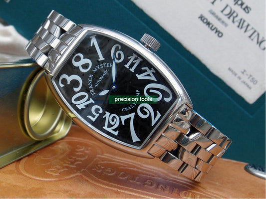 ★ NOS ★ Barrel Shape . Black Dial . Crazy Jump . Automatic . Stainless Steel . Wrist Watches ★ New Old Stock ★ 069902