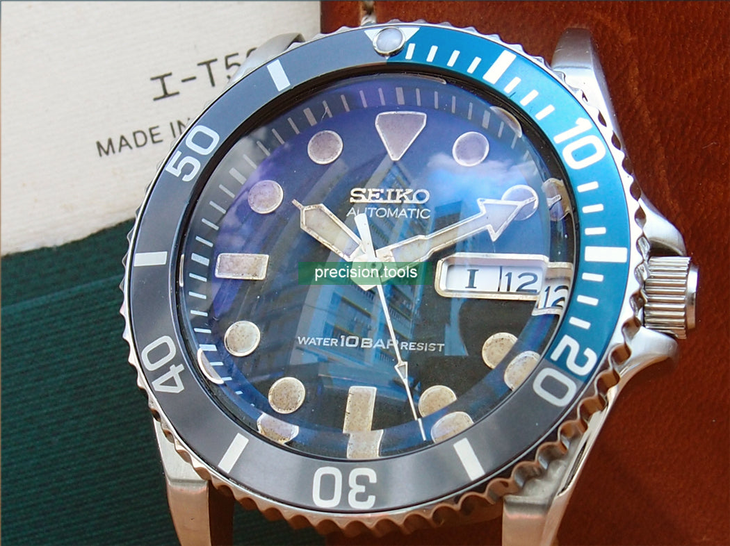 Seiko skx031 hot sale