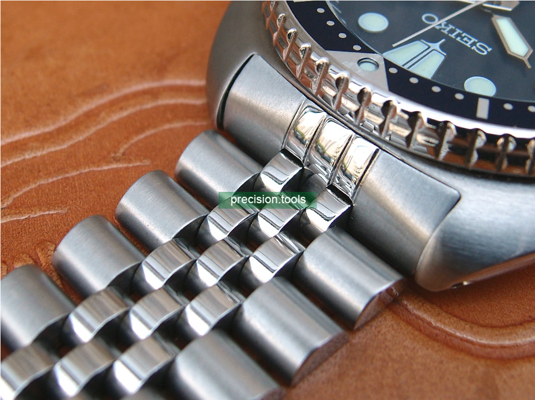 銀禧型 ジュビリー 。 完璧にマッチ Seiko SRP773 775 777 ステンレス鋼 。ダブルロック腕時計のバックル。 交換用時計バンド 。 社外品