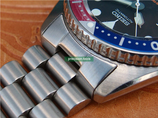 大統領型 完璧にマッチ Seiko SKX013 交換用時計ブレスレット ソリッドスチールのエンドピース ダブルロックバックル
