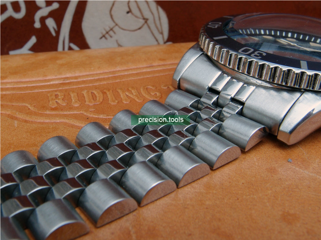 銀禧型 ジュビリー 。 完璧にマッチ Seiko SKX031 033 。 ステンレス鋼 。 ヴィンテージバックル 。 交換用時計バンド 。 社外品
