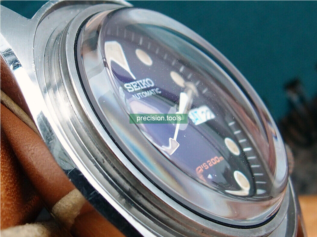 Double Domed Shape Crystal Glass With Blue Color AR For Seiko SKX013 015 Spare Parts